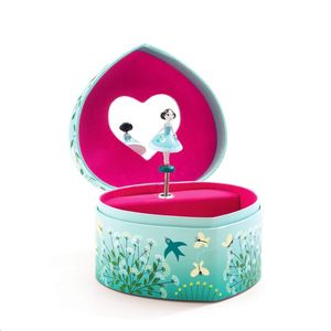 CAJA DE MSICA BAILARINA EN LA HIERBA