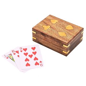 JUEGO CARTAS EN CAJA DE MADERA