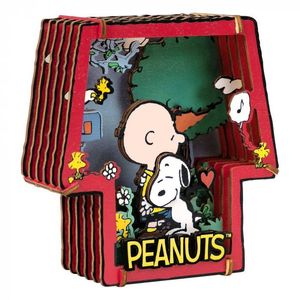 MAQUETA CON MOVIMIENTO DIORAMA 3D SNOOPY ABRAZO