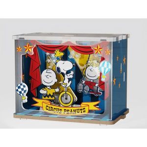 MAQUETA CON MOVIMIENTO ESCENA SNOOPY CIRCUS
