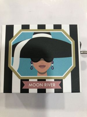 CAJA MUSICA LIBRO MANIVELA MOON RIVER AUDREY